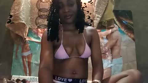 Lola online show from February 19, 2026, 10:22 am