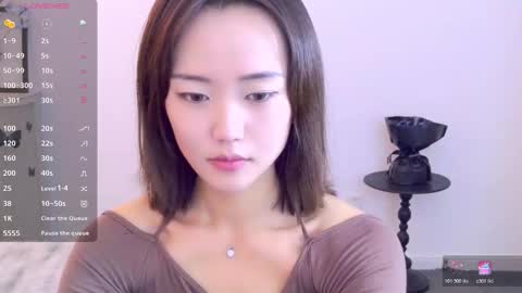 YoYo online show from November 27, 2025, 6:59 am