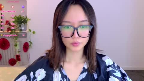Snapshot of blon_kater chatting on March 30, 2026, 12:55 am YoYo online show from March 30, 2026, 12:55 am