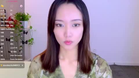 Snapshot of blon_kater chatting on April 28, 2026, 5:56 am YoYo online show from April 28, 2026, 5:56 am