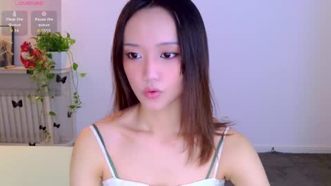 Snapshot of blon_kater chatting on May 15, 2026, 5:58 am YoYo online show from May 15, 2026, 5:58 am