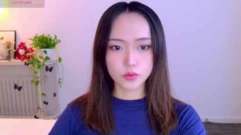 Snapshot of blon_kater chatting on May 28, 2026, 8:33 am YoYo online show from May 28, 2026, 8:33 am