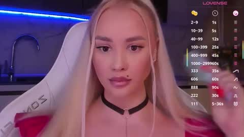 Lana online show from February 11, 2026, 3:55 am