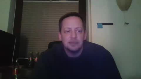 blonde32m online show from January 1, 2025, 1:04 am