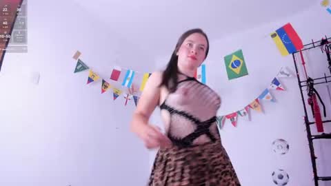 Snapshot of blonde__rouse chatting on July 4, 2026, 11:38 am samantha online show from July 4, 2026, 11:38 am