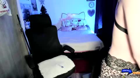 Snapshot of blonde_and_bigcock chatting on January 8, 2026, 3:53 am Blonde and Sam online show from January 8, 2026, 3:53 am