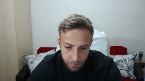 Mr Blond online show from October 2, 2025, 12:45 pm