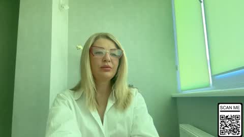 Snapshot of blondie_xoxoxo chatting on July 19, 2026, 7:23 am blondie_xoxoxo online show from July 19, 2026, 7:23 am