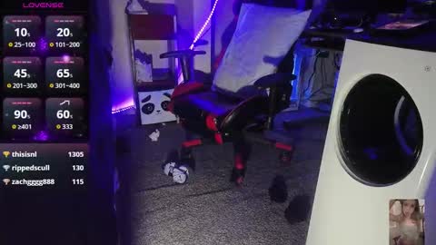 Bubbles online show from November 25, 2025, 2:50 pm