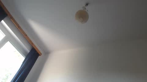 blondyelena online show from May 22, 2026, 5:58 am