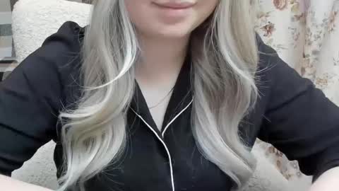 Snapshot of blondymargaret chatting on March 8, 2025, 7:20 pm blondymargaret online show from March 8, 2025, 7:20 pm