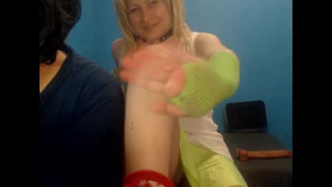 Snapshot of blontsex chatting on February 18, 2025, 8:25 pm Blontsex online show from February 18, 2025, 8:25 pm