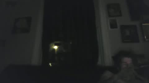 Snapshot of blowme19866 chatting on February 12, 2025, 4:54 am blowme19866 online show from February 12, 2025, 4:54 am