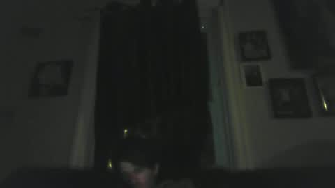 Snapshot of blowme19866 chatting on February 14, 2025, 3:22 am blowme19866 online show from February 14, 2025, 3:22 am