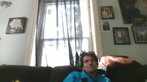 Snapshot of blowme19866 chatting on February 16, 2025, 6:32 pm blowme19866 online show from February 16, 2025, 6:32 pm