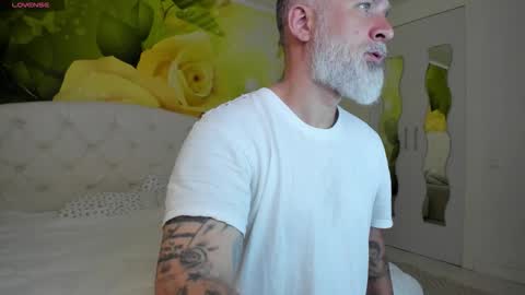 Snapshot of blowmyxxl chatting on March 22, 2026, 7:34 am Nico online show from March 22, 2026, 7:34 am