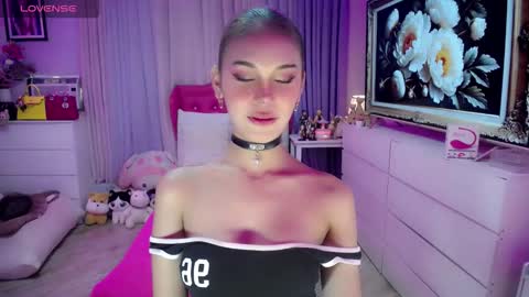 aivee online show from November 22, 2025, 5:39 am