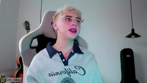 TAY   online show from December 2, 2024, 12:29 pm