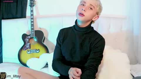 TAY   online show from February 15, 2025, 12:37 am