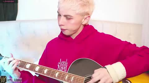 TAY   online show from March 12, 2025, 5:02 am