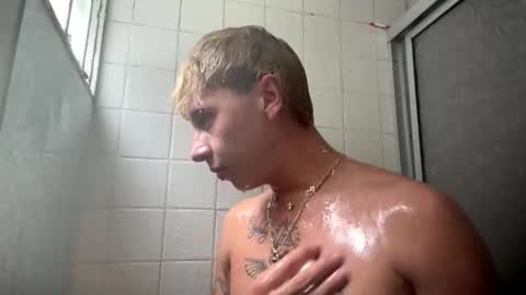 TAY   online show from September 21, 2025, 3:57 pm