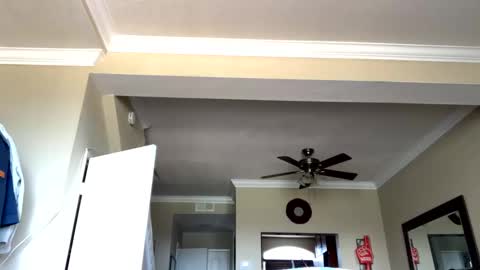 blue_cum_bunny123 online show from February 14, 2026, 8:49 pm