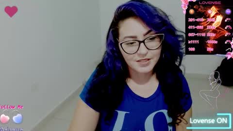 Snapshot of blue_dance chatting on October 20, 2025, 4:35 am susan online show from October 20, 2025, 4:35 am