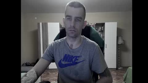 Runaway online show from December 20, 2024, 7:39 pm