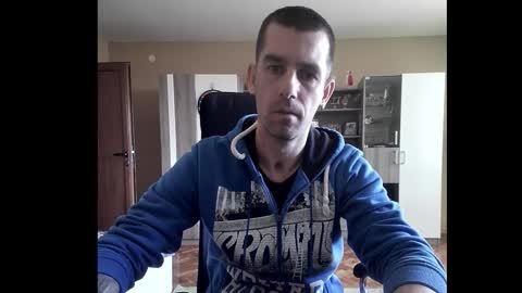 Runaway online show from March 6, 2026, 1:18 pm