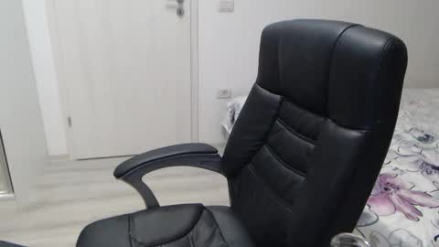 Juliet online show from January 14, 2026, 6:13 pm