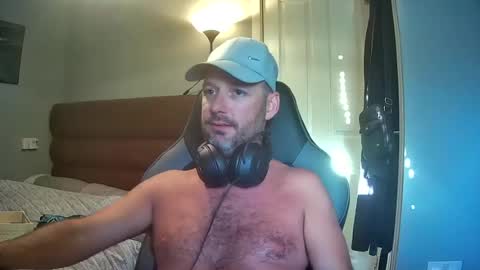 bluebirdflame1 online show from July 12, 2026, 5:31 am