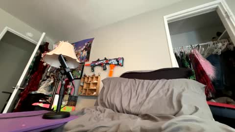 bluebloodednorsewitch online show from January 17, 2025, 8:44 pm