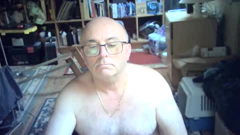 bluebox65 online show from November 6, 2025, 3:24 pm