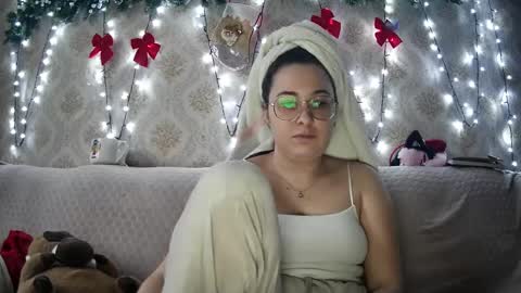 your playful butterfly online show from December 12, 2024, 2:00 pm