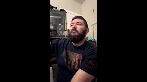 Snapshot of bluecollar117 chatting on February 18, 2026, 8:21 am bluecollar117 online show from February 18, 2026, 8:21 am