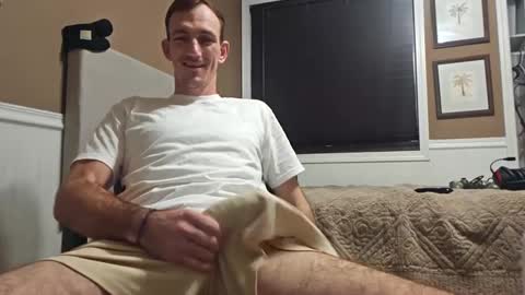 Snapshot of bluecollarfck chatting on January 7, 2025, 7:10 am Dominick Wyte online show from January 7, 2025, 7:10 am