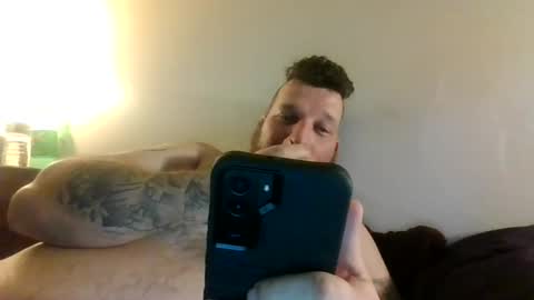 Snapshot of bluedemoneyes1986 chatting on February 23, 2025, 4:39 am bluedemoneyes1986 online show from February 23, 2025, 4:39 am