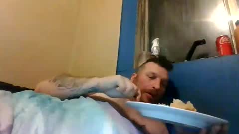 Snapshot of bluedemoneyes1986 chatting on February 25, 2025, 2:14 am bluedemoneyes1986 online show from February 25, 2025, 2:14 am