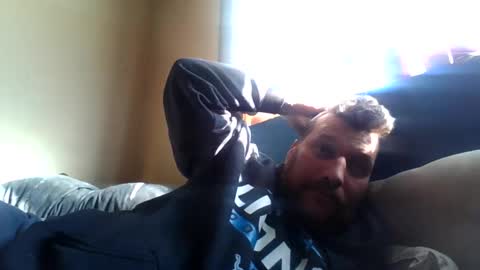 Snapshot of bluedemoneyes1986 chatting on February 25, 2025, 4:00 pm bluedemoneyes1986 online show from February 25, 2025, 4:00 pm