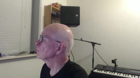 Snapshot of blueeyesn8 chatting on November 17, 2025, 6:57 pm blueeyesn8 online show from November 17, 2025, 6:57 pm