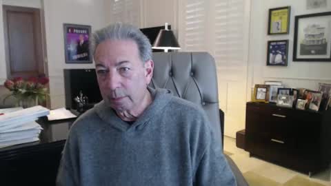 Snapshot of blueisles chatting on December 31, 2024, 9:06 pm blueisles online show from December 31, 2024, 9:06 pm