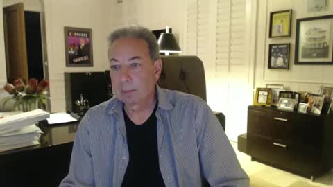 Snapshot of blueisles chatting on January 2, 2025, 2:11 am blueisles online show from January 2, 2025, 2:11 am