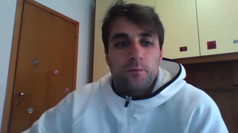 bluejoee online show from November 23, 2025, 11:21 am