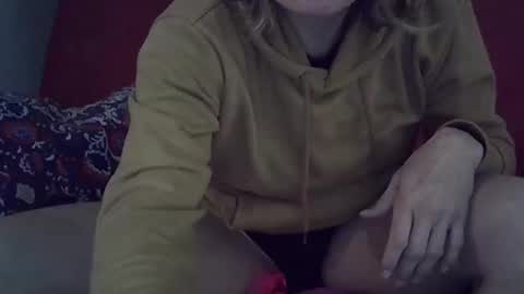 Snapshot of blueviolet78 chatting on March 7, 2025, 4:22 pm Blueviolet78 and.. online show from March 7, 2025, 4:22 pm