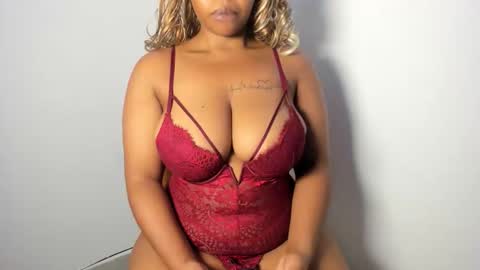 Snapshot of blueyivy chatting on May 5, 2026, 8:22 am Babygirl online show from May 5, 2026, 8:22 am