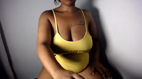 Snapshot of blueyivy chatting on July 7, 2026, 10:03 pm Babygirl online show from July 7, 2026, 10:03 pm