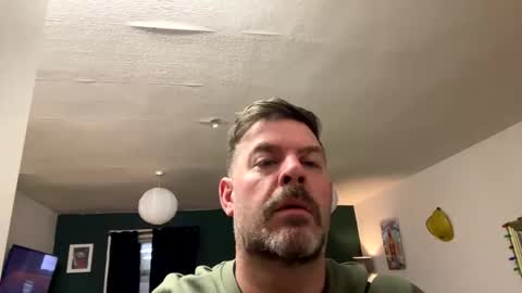 Blueyloey online show from February 19, 2025, 12:57 am