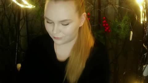 blushing_star online show from January 16, 2026, 4:44 pm