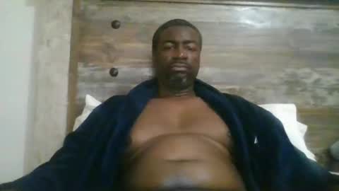 Snapshot of bluuthunder1914 chatting on February 4, 2025, 3:33 am bluuthunder1914 online show from February 4, 2025, 3:33 am