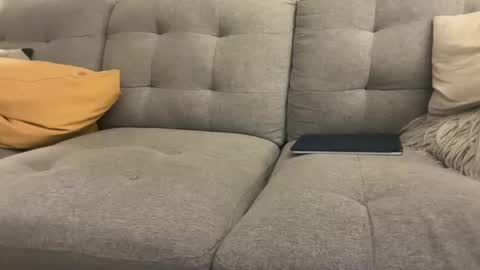 bmclovin_7 online show from January 16, 2025, 3:45 am